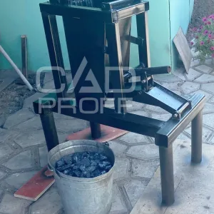 Ручная угледробилка